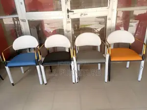 Good Chairs for Peoples