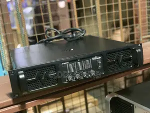 4 Channels Power Amplifier