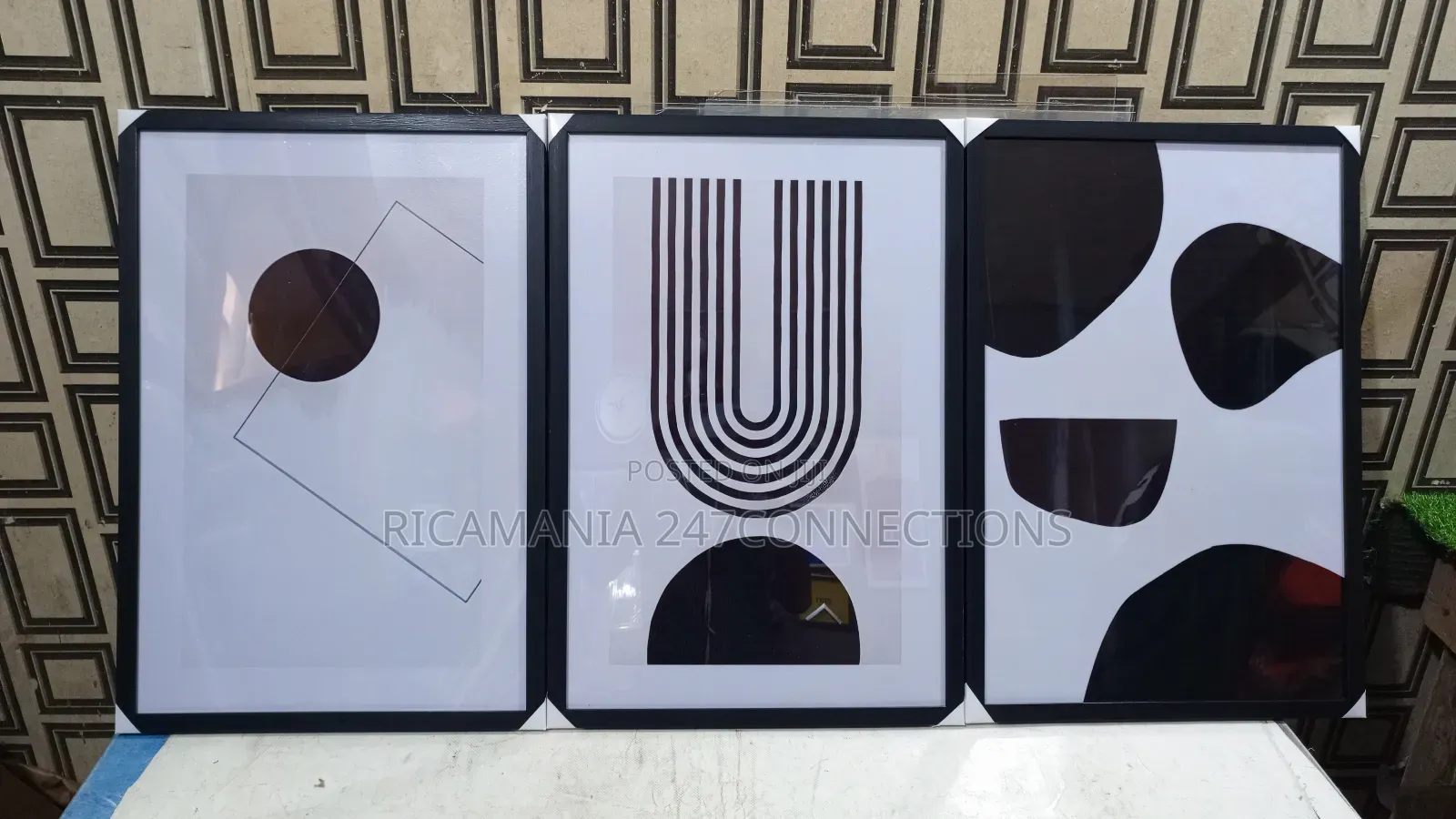 Abstract Interior Design Artwork Frames