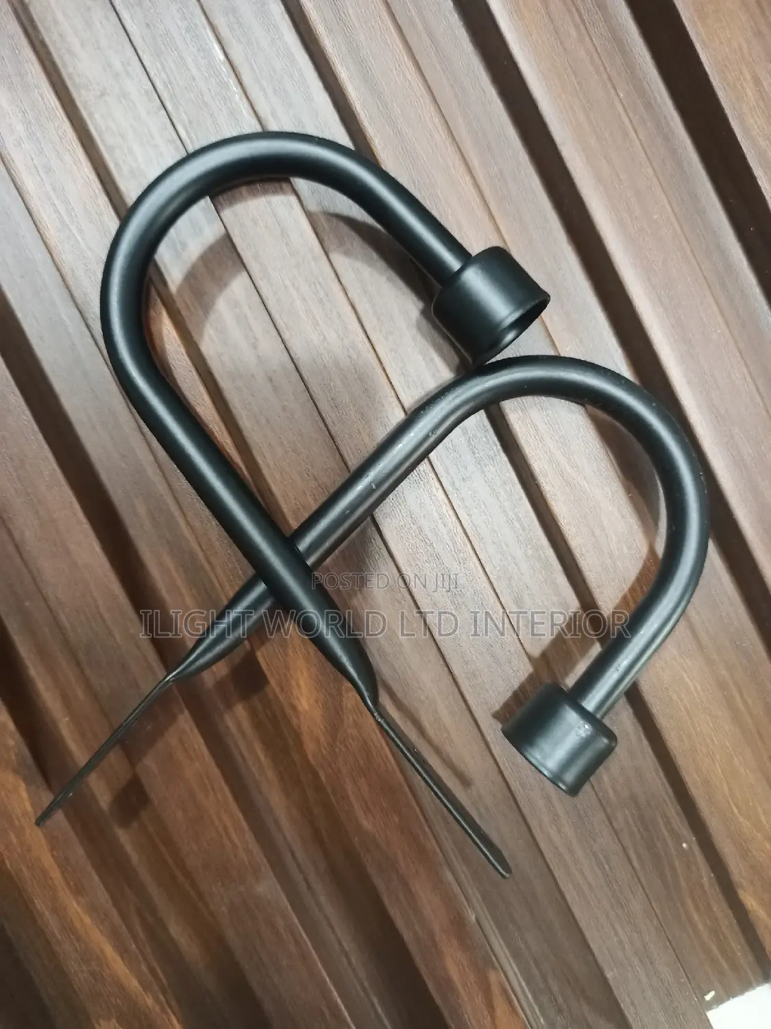 Bracket/Pipe/Pipe