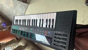 Yamaha Porlasound Voice Bank PSS-170 Keyboard