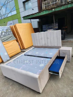 Upholstery Padded 4.5by6 Bed With 2 Side Drawers