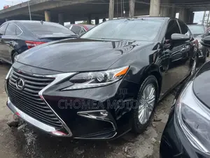 Lexus ES 2015 Black