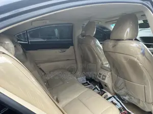 Lexus ES 2015 Black