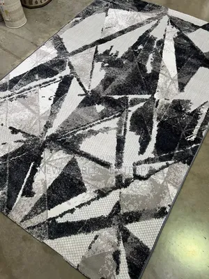 4by6 Feets Modern Black Turkish Woven Centre Rug