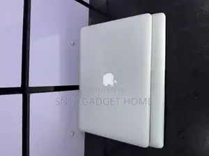 Laptop Apple MacBook Air 2017 8GB Intel Core I5 SSD 128GB