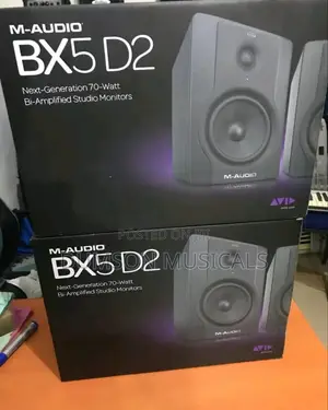 Bx5d2 Bi-Amplified Studio Monitor M-Audio
