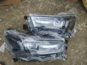 Headlamp Toyota Hilux 2021