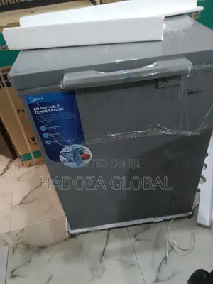 New-in Midea Chest Freezer-Hs-186cn 150L