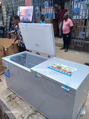 Nexus Double Door Freezer With Transparent Glass 600litres