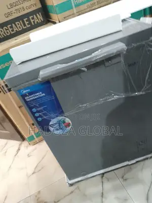 Efficient 150L Midea Brand New Chest Freezer -HS-186CN