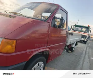 Volkswagen Transporter 2002 Red