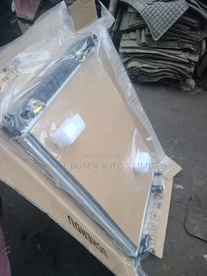 Radiator Rav4 V6 2008