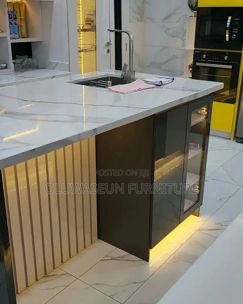 Kitchen Cabinet