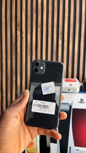 Apple iPhone 11 128 GB Black