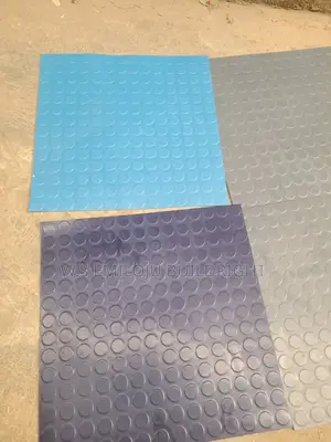 Studded Vinyl Flooring - High Quality and Slip Resistant.