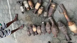 Center Catalyst for Any Kinds of Toyota Jeep and Cars Direct