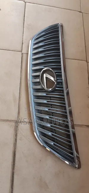 Front Grille for Lexus Rx330