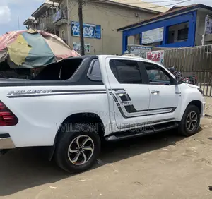 Toyota Hilux Body Sticker