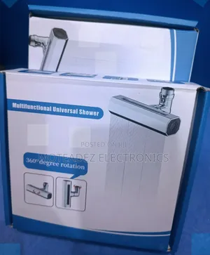 Multifunctional Universal Mouth 360° Rotating Shower Pump