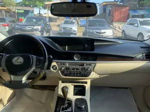 Lexus ES 350 FWD 2015 Blue