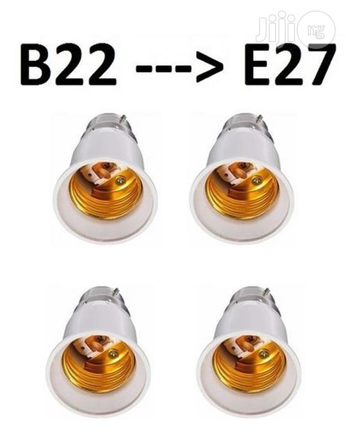 4 PCS Light Bulb Converter: B22 Adapter to E27 Light Bulb