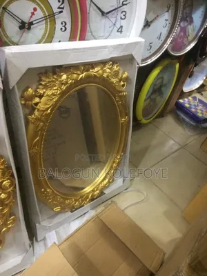 Decorating Mirrors
