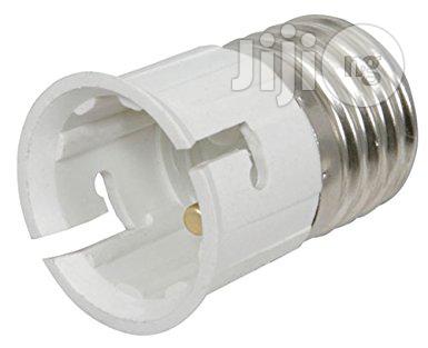 4pcs Light Bulb Socket Converter: E27 Socket to B22 Bulb