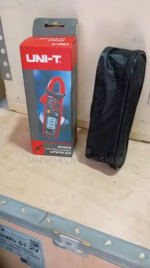 Uni-T Mini Clamp Meter