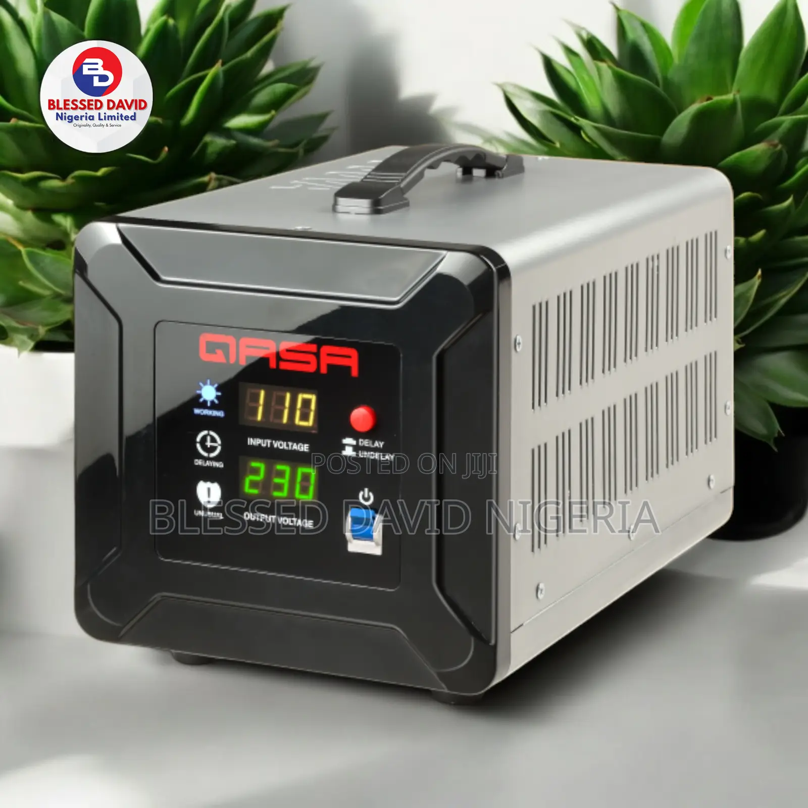 Qasa AVR-PRO 2000VA Digital Stabilizer