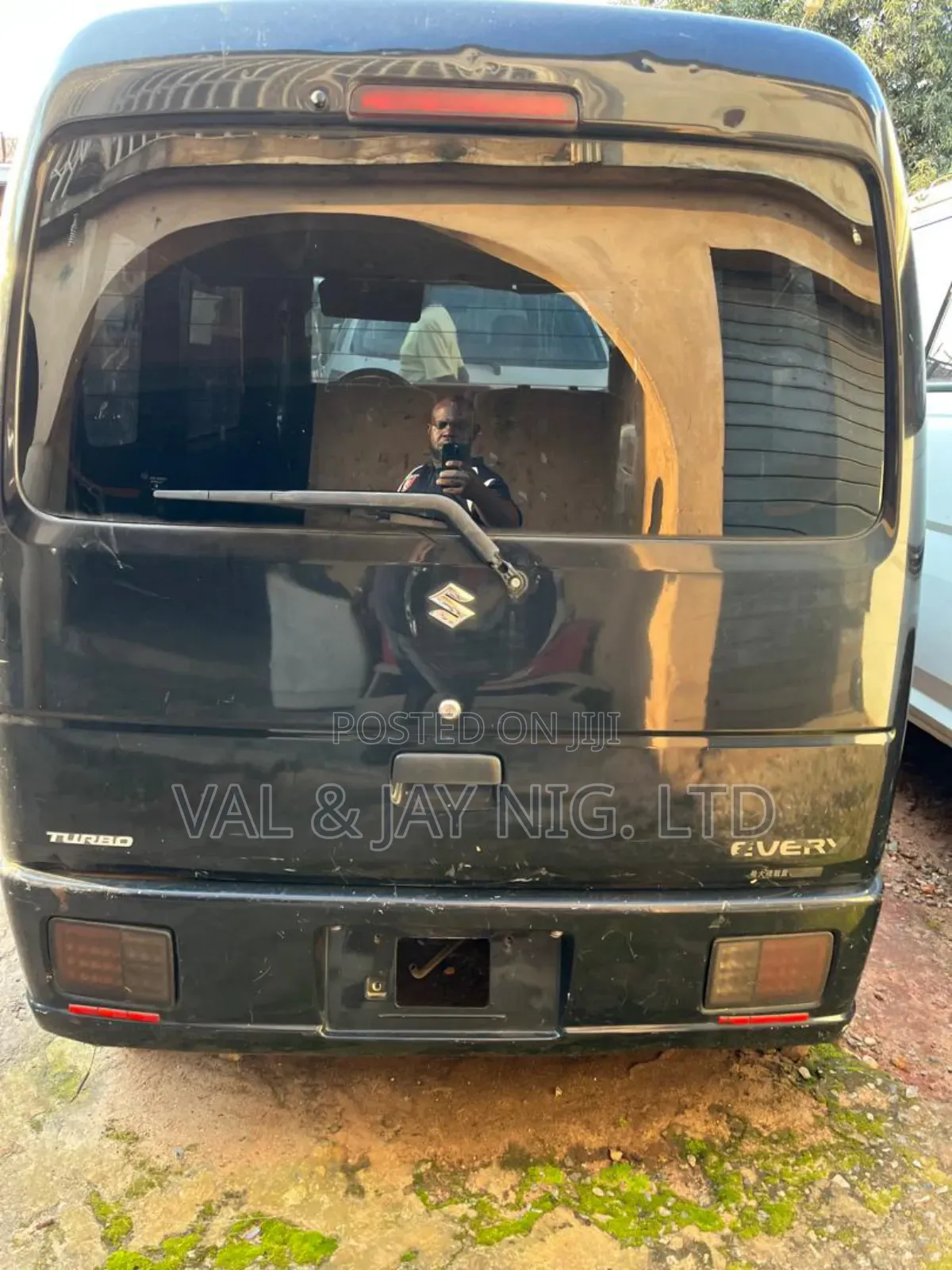 Suzuki Every 2010 Black