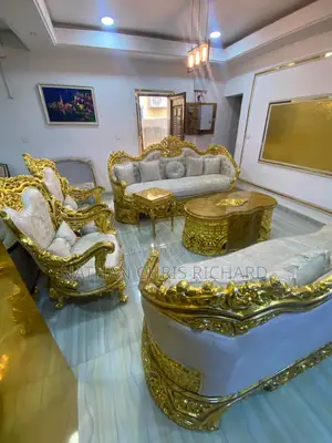 Quality Set of Sofa