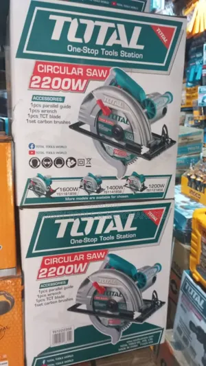 Total Circular Saw 2200W