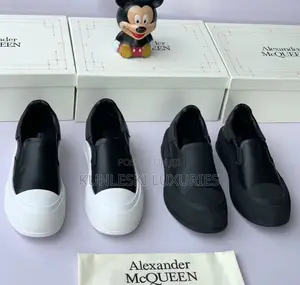 Original Alexander McQueen Men Luxury Sneakers Collections