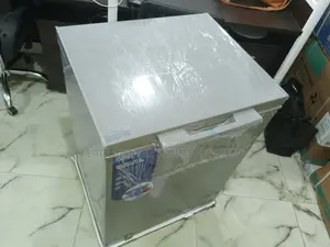 Portable 150L Midea Chest Freezer(Hs 186cn)