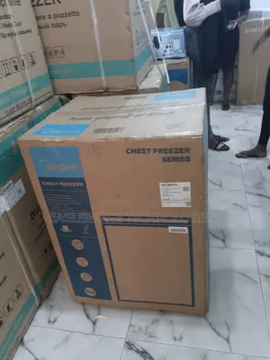 The Newly Produced Midea 150L Chest Freezer(Hs 186cn)
