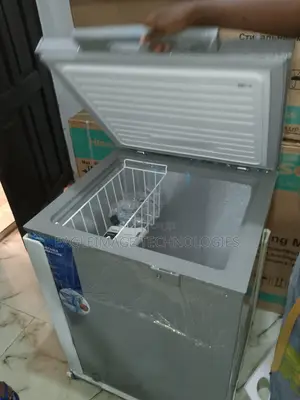 High-Tech 150L Midea Chest Freezer(Hs 186cn)