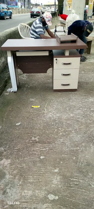 Standard Executive Table