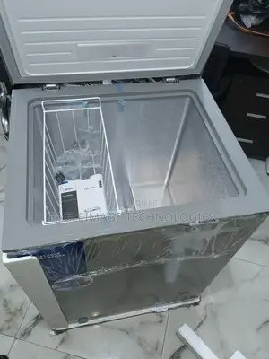Rapid Freezing Midea Chest Freezer 150L(Hs 186cn)