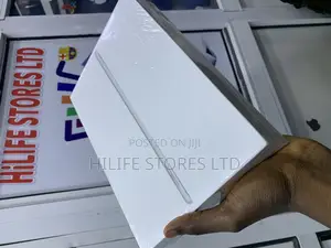 New Apple iPad 10.2 (2021) 64 GB Silver
