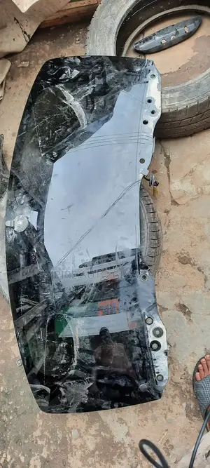 Back Windscreen for Toyota Highlander 2012 Model Available