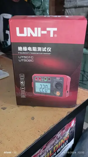 Uni-T UT501C Insulation Tester