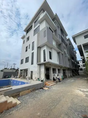 4bdrm Duplex in Ikeja for sale
