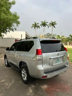 Hire/Rent SUV