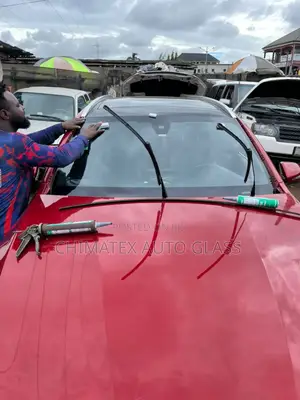 Mercedes Glc300 2016 Windscreen Installation at Chimatex
