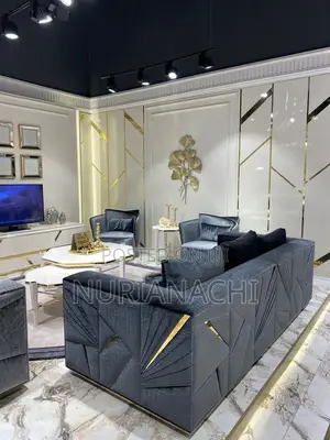 Home Interior Decorator