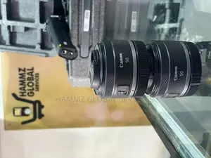 Canon RF 50mm F/1.8 STM Lens
