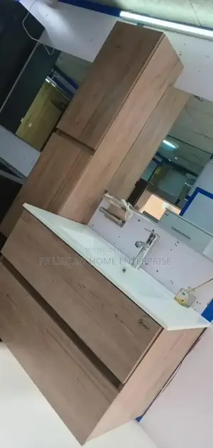 Master's Bathroom Cabinets With Led Light