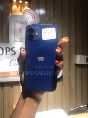 Apple iPhone 12 64 GB Blue