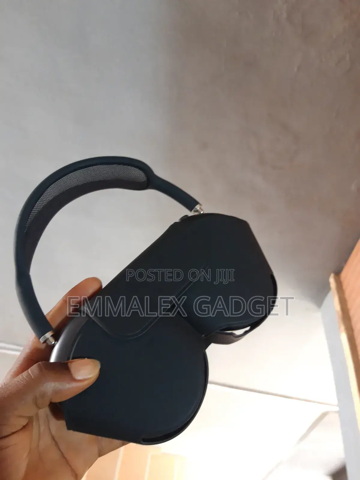 Airpod Max Repair